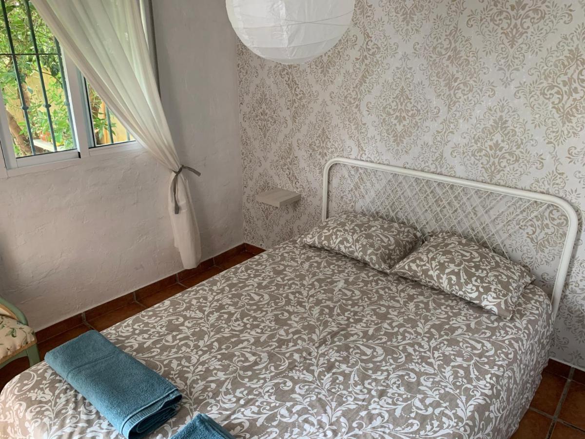 Apartamento Con Jardin Y Piscina En El Faro De Calaburras ลากาลาเดมิฮาส ภายนอก รูปภาพ