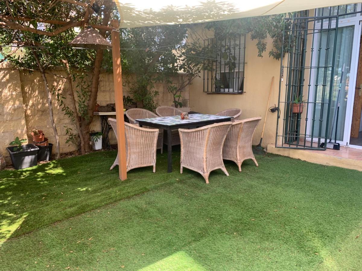 Apartamento Con Jardin Y Piscina En El Faro De Calaburras ลากาลาเดมิฮาส ภายนอก รูปภาพ